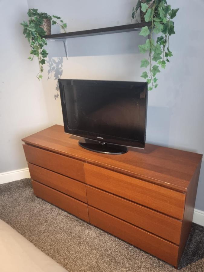 Lovely Residential 2 Bed Apartment Goodmayes